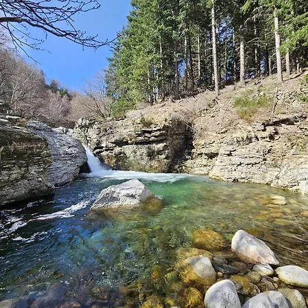 シャレー Au Mont-lozere - Chantegrive *